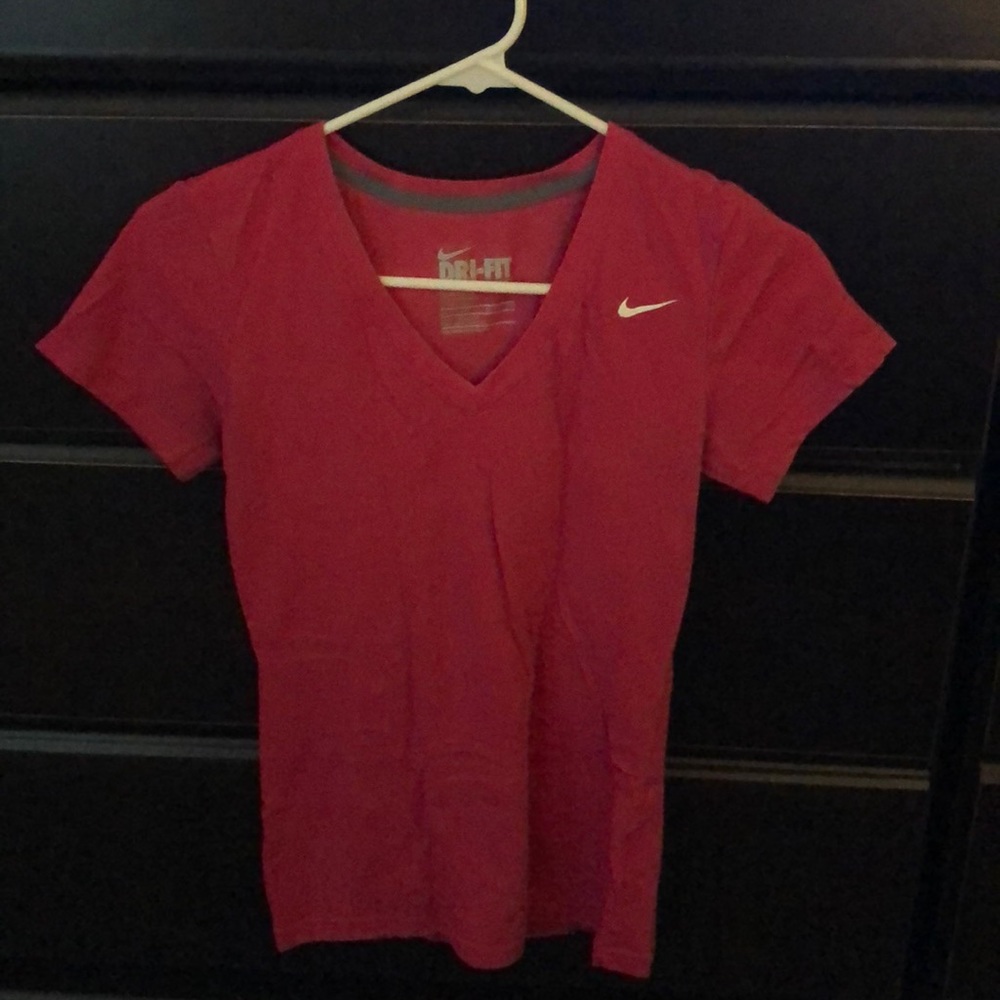 Nike dri fit tee